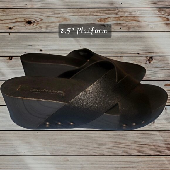 CALVIN KLEIN JEANS - SIZE 8.5 - YOKIE - Black Wedge Platform Sandals Heels Mules - Picture 3 of 7